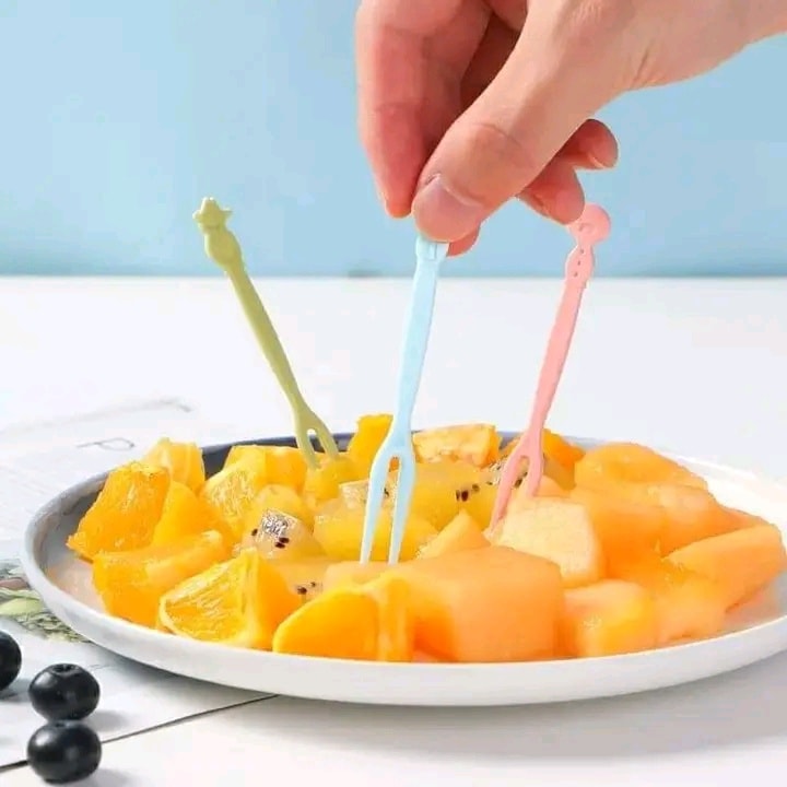 Disposable fruits fork packet