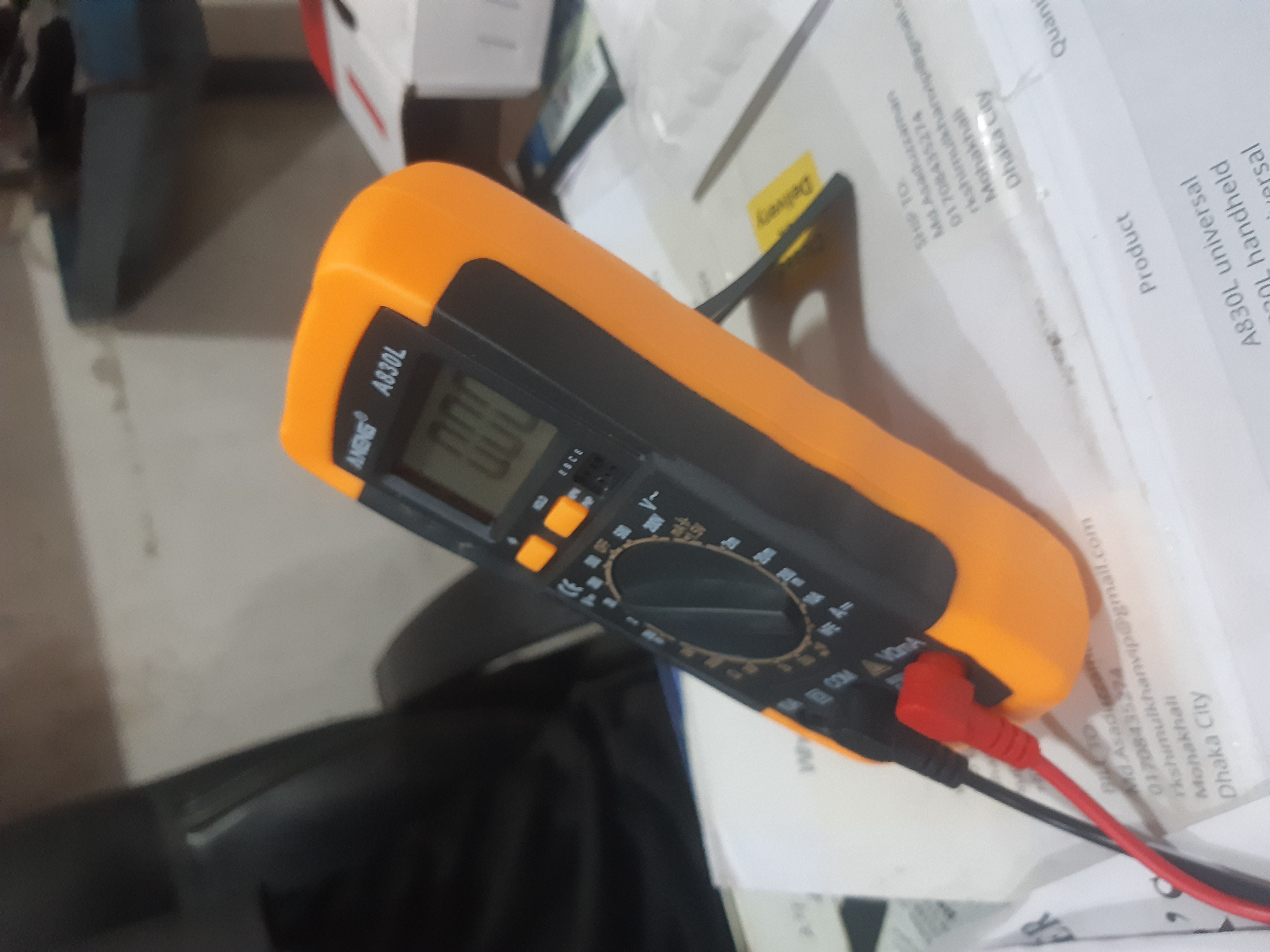 A830L Digital Multimeter