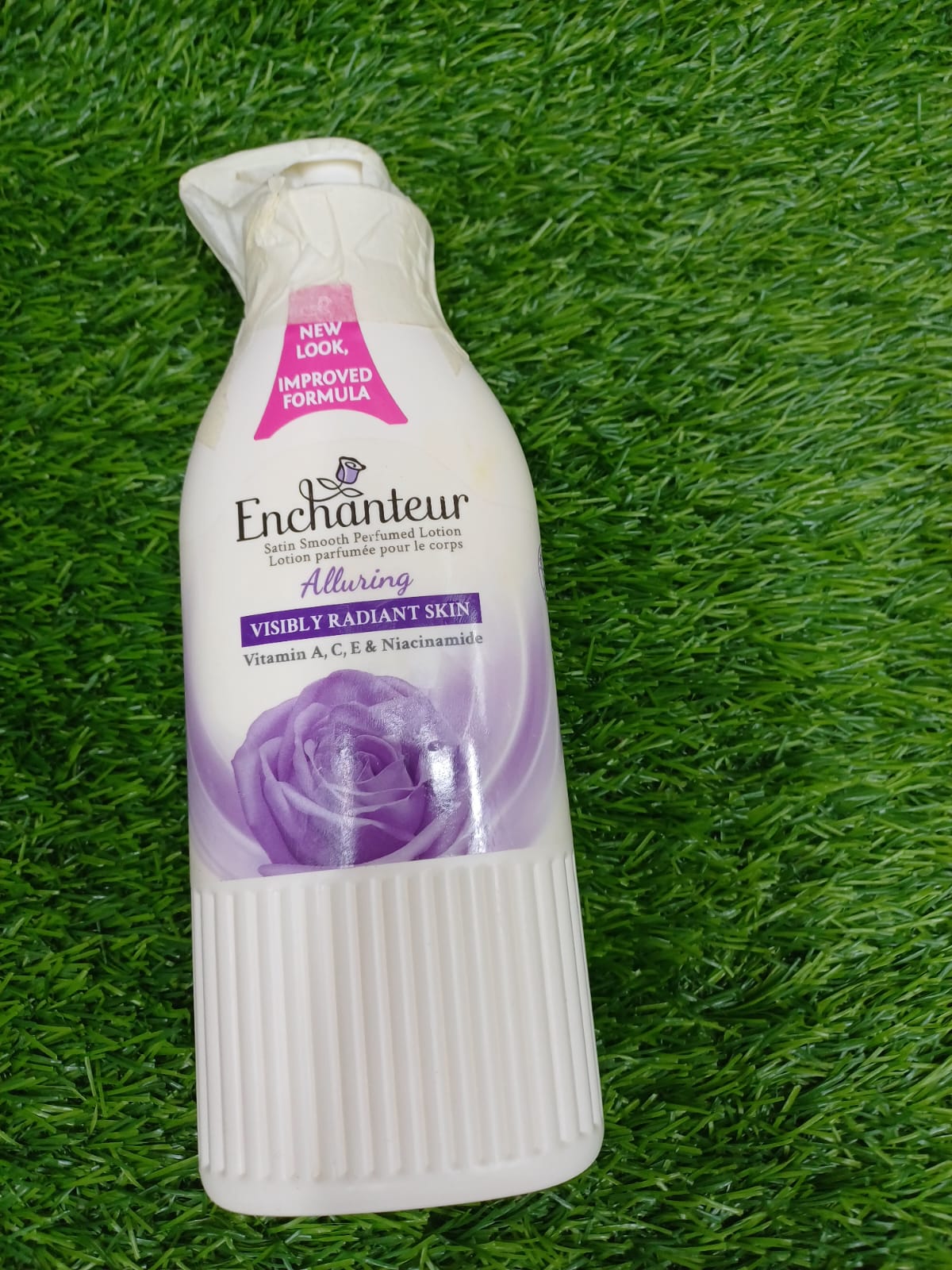 Perfumed Body Lotion Alluring 500 ML(Malaysia)